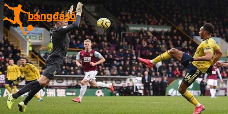 Kèo lốp bóng trong bóng đá là gì?